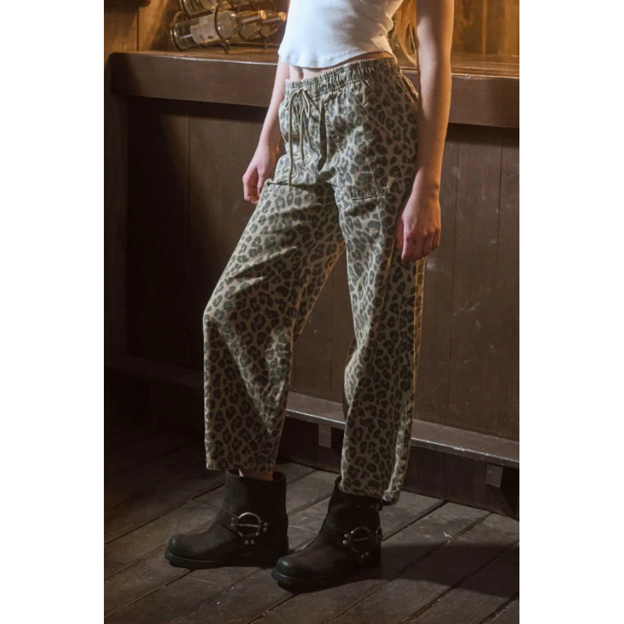 Leopard Print Drawstring Pants || Brown