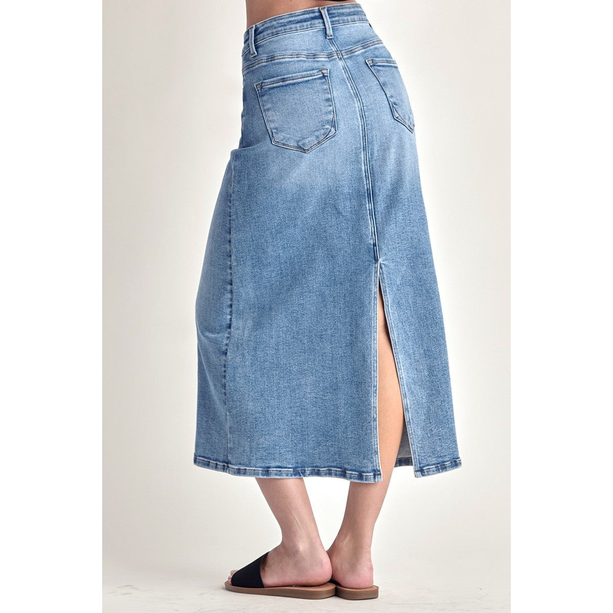 Risen High Rise Skirt || Medium Wash