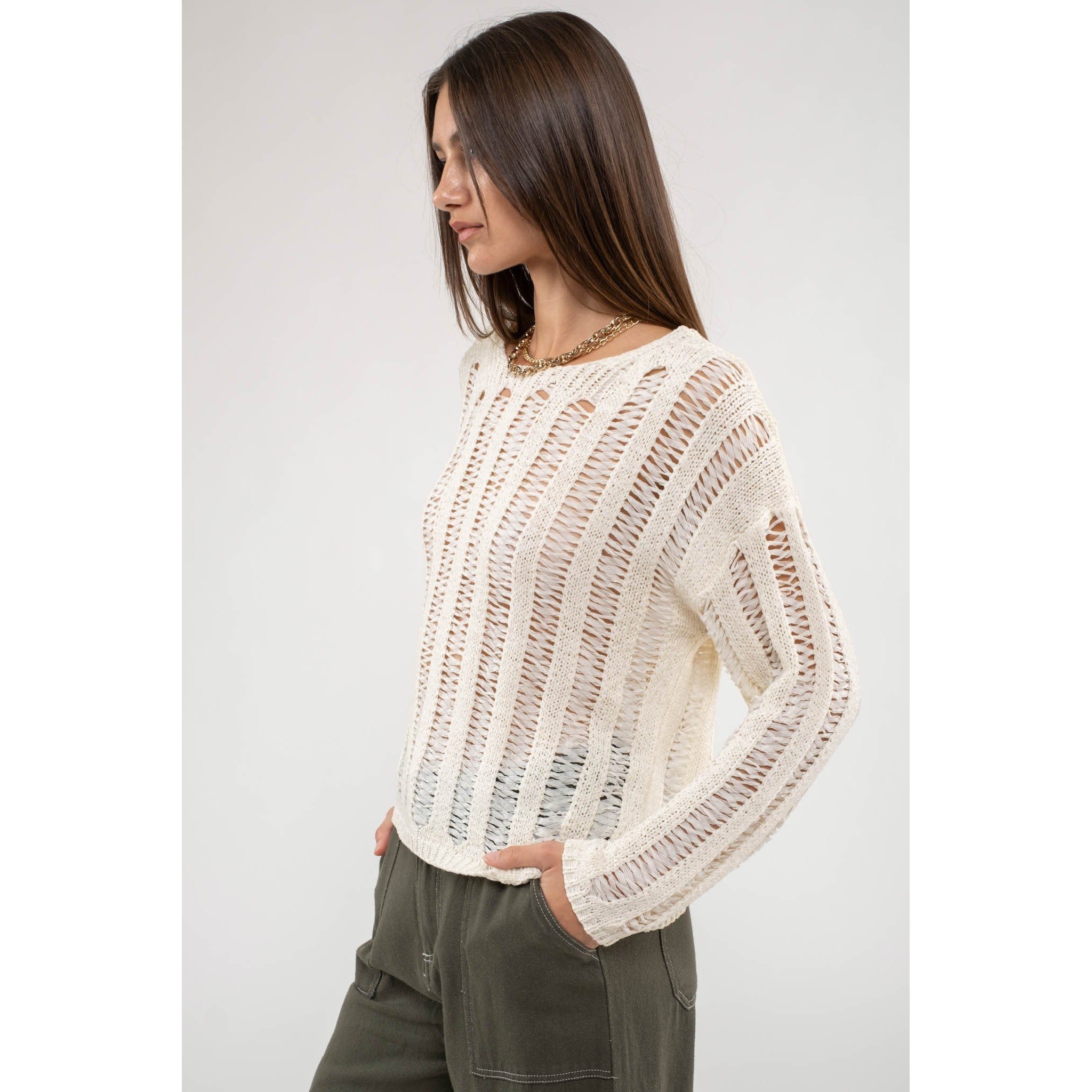 Distressed Pullover Sweater || Ivory