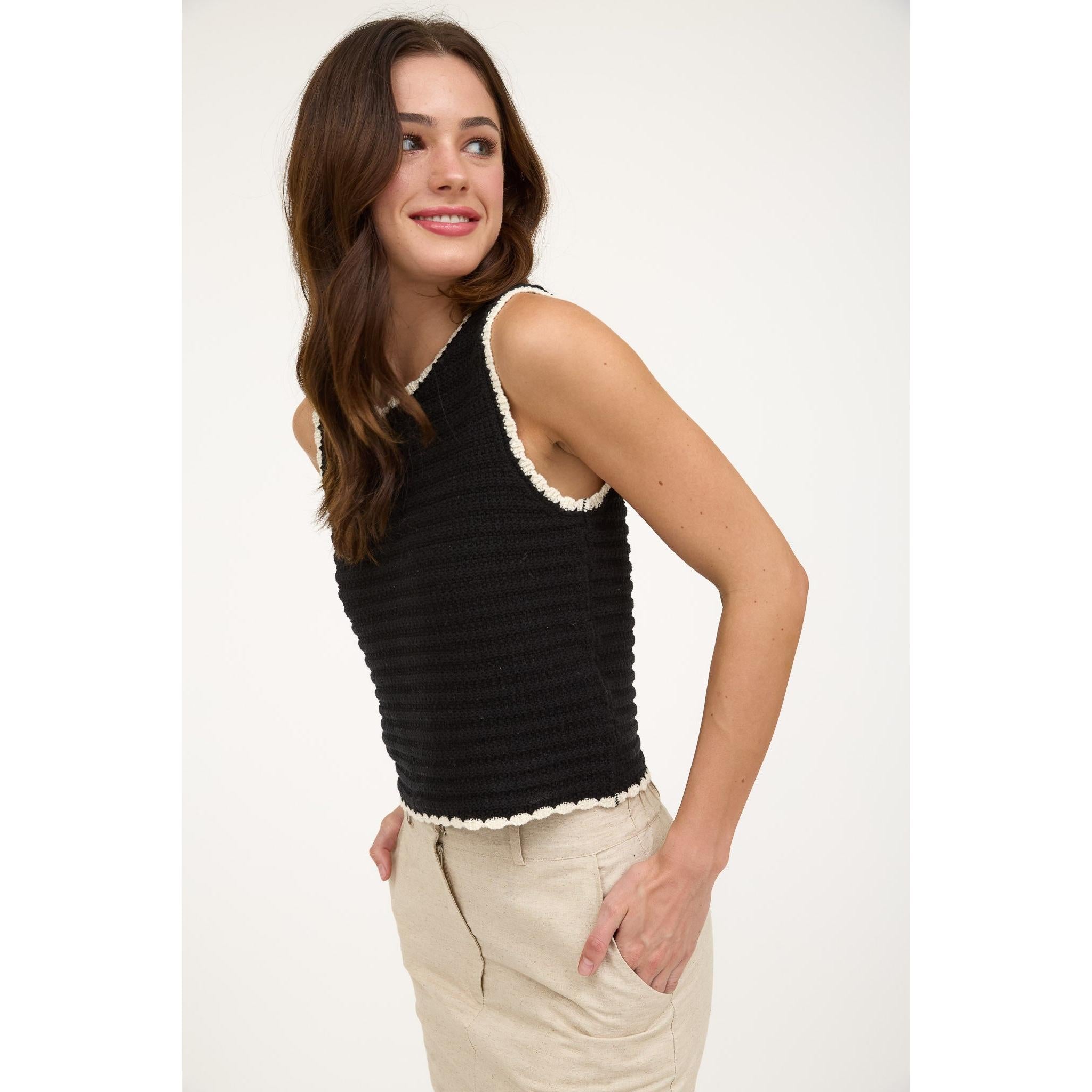 Contrast Trim Crochet Knit Sleeveless Sweater