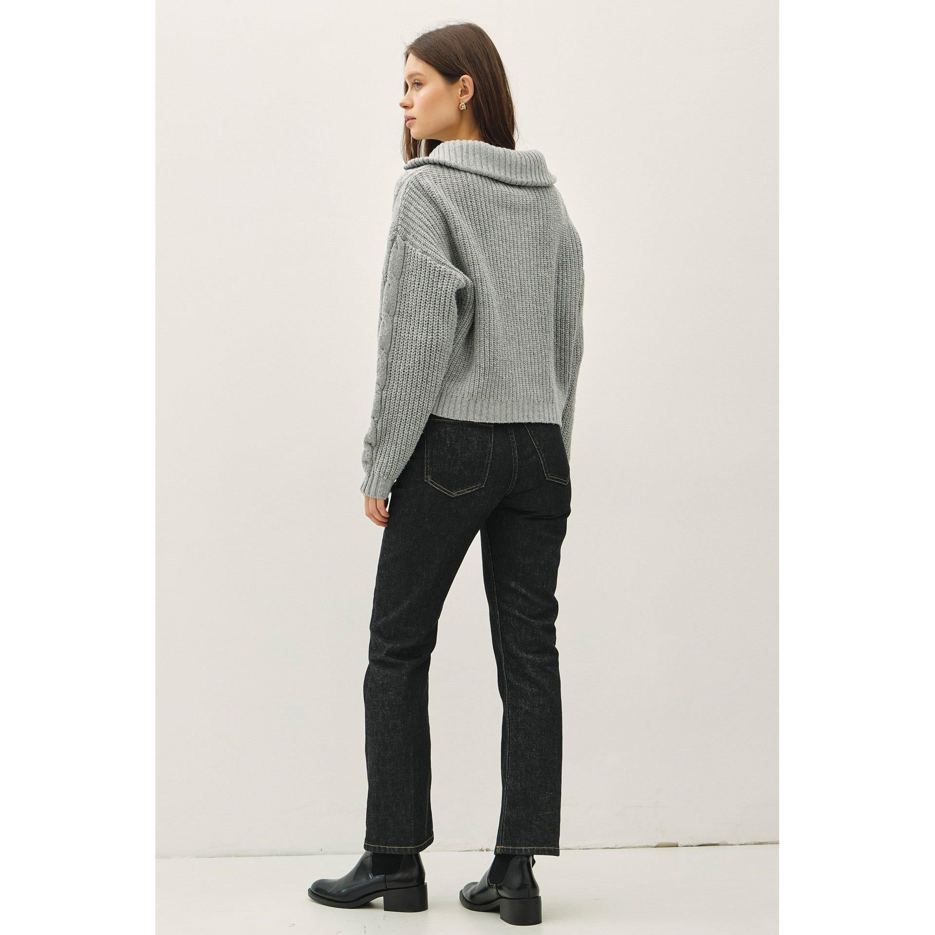 Zip-up Cable Knit Sweater || Heather Grey