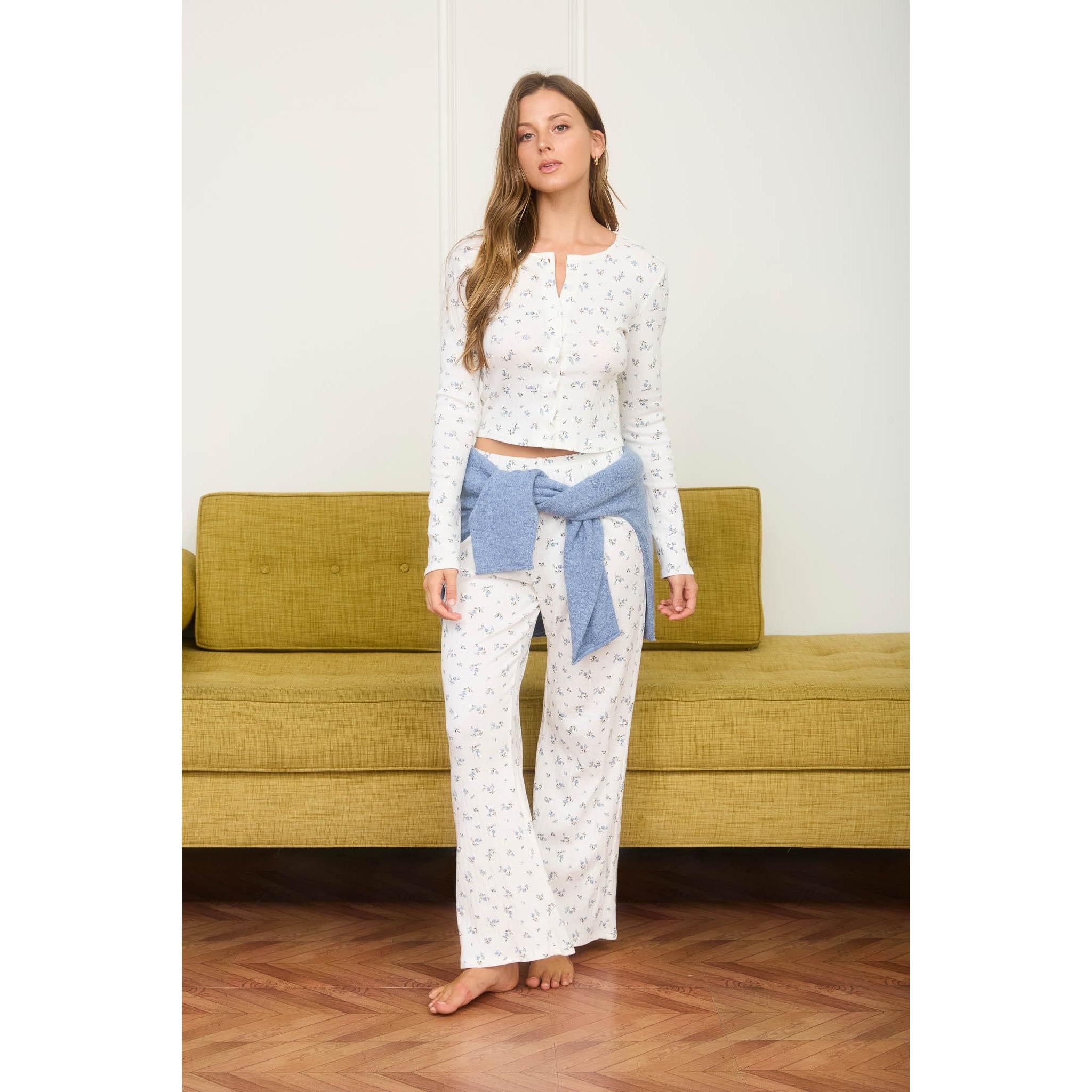 Ditsy floral button up long sleeve tee