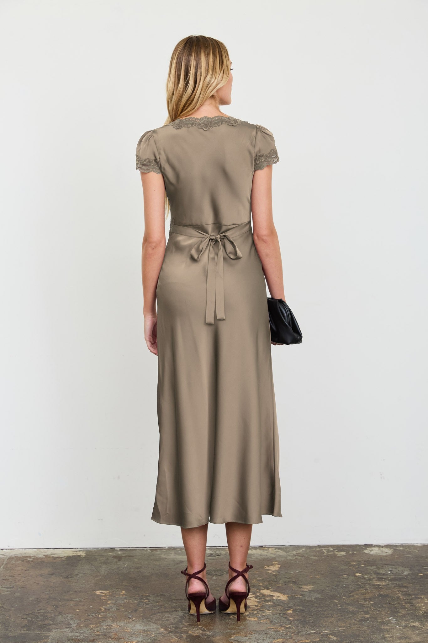 Satin Lace Trim Puff Sleeve Midi Dress || Taupe