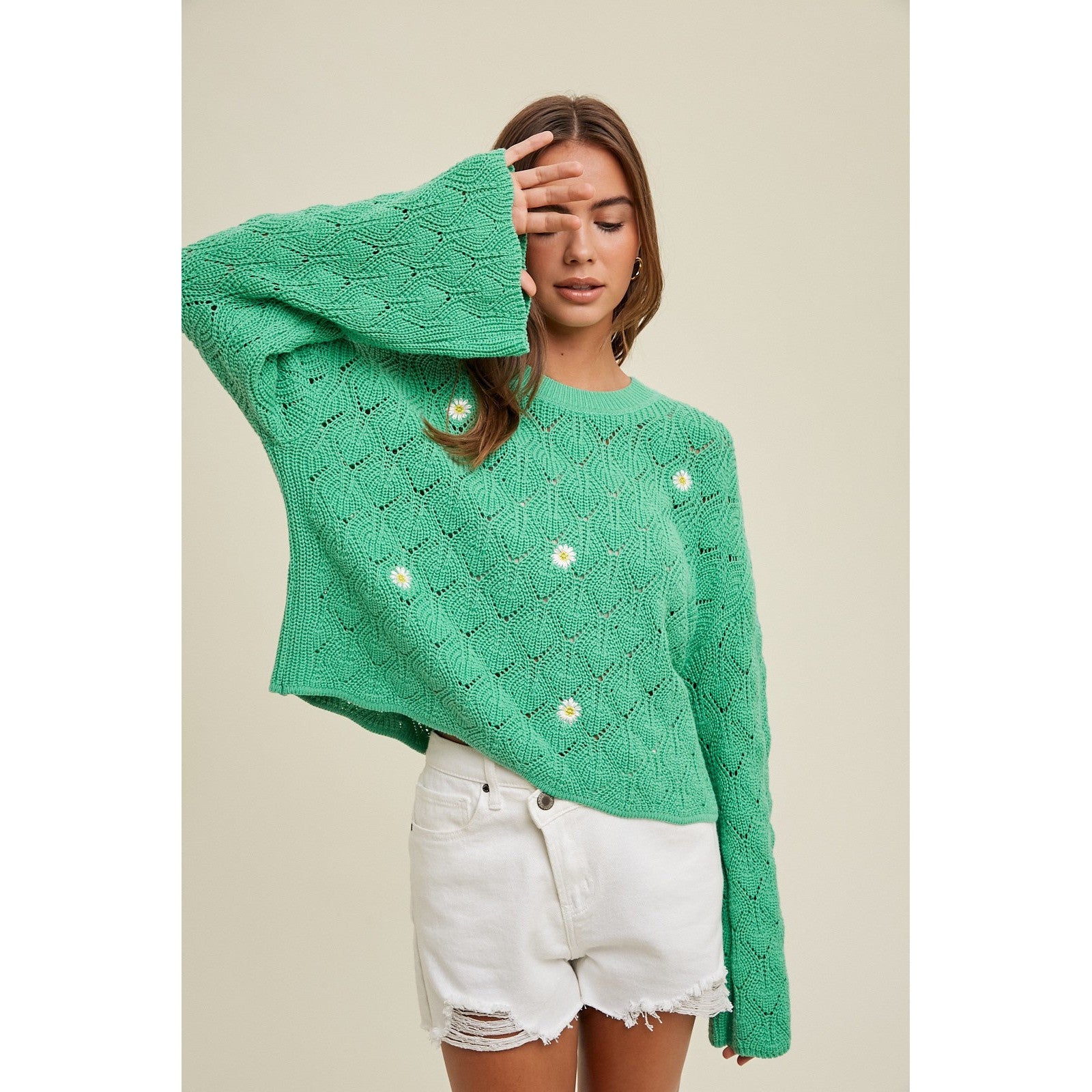 Daisy Embroidered Sweater || Green