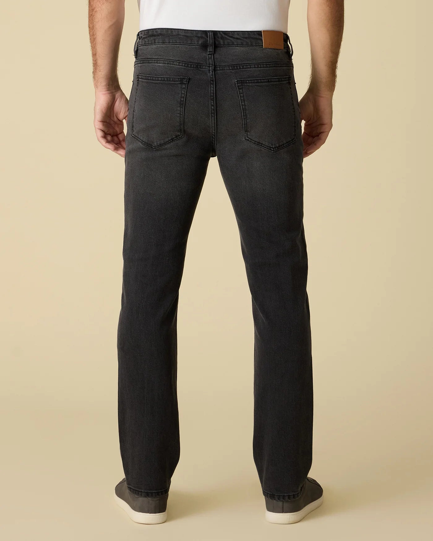 Flag & Anthem Baytown Nashville Straight Cooling Jean || Washed Black