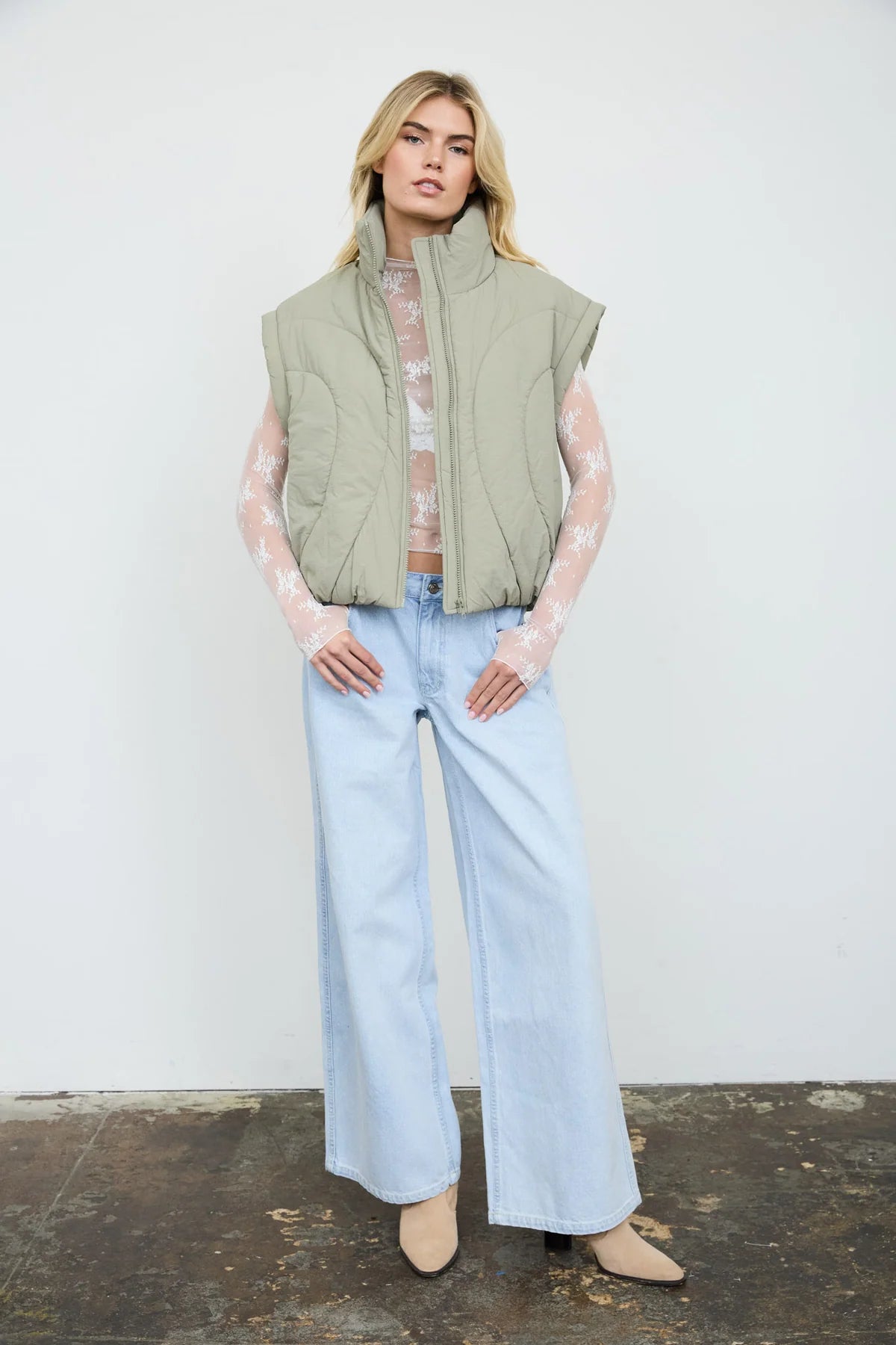 Quilted Mock Neck Puffer Vest