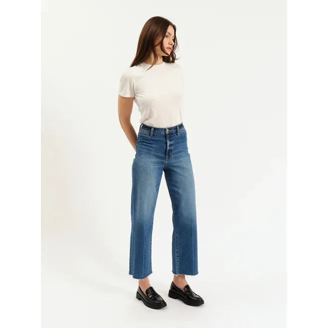 Daze Pleaser || Indigo Wave