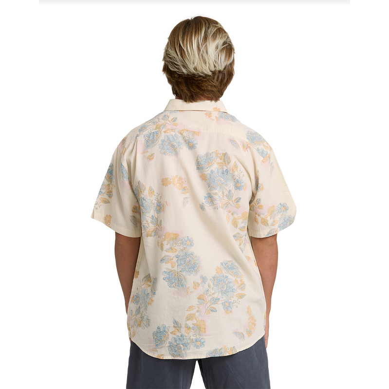 Billabong Sundays Short Sleeve || Chino