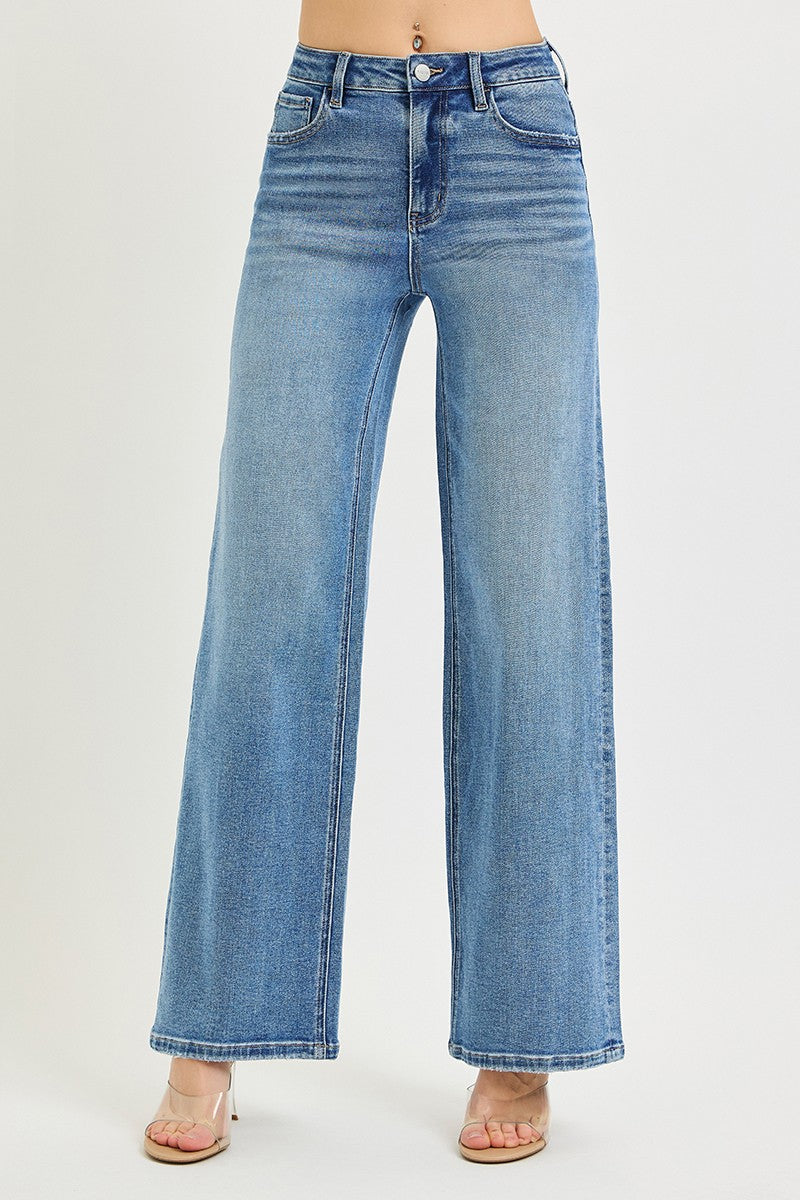 Risen High Rise Wide Leg Jeans || Medium Wash