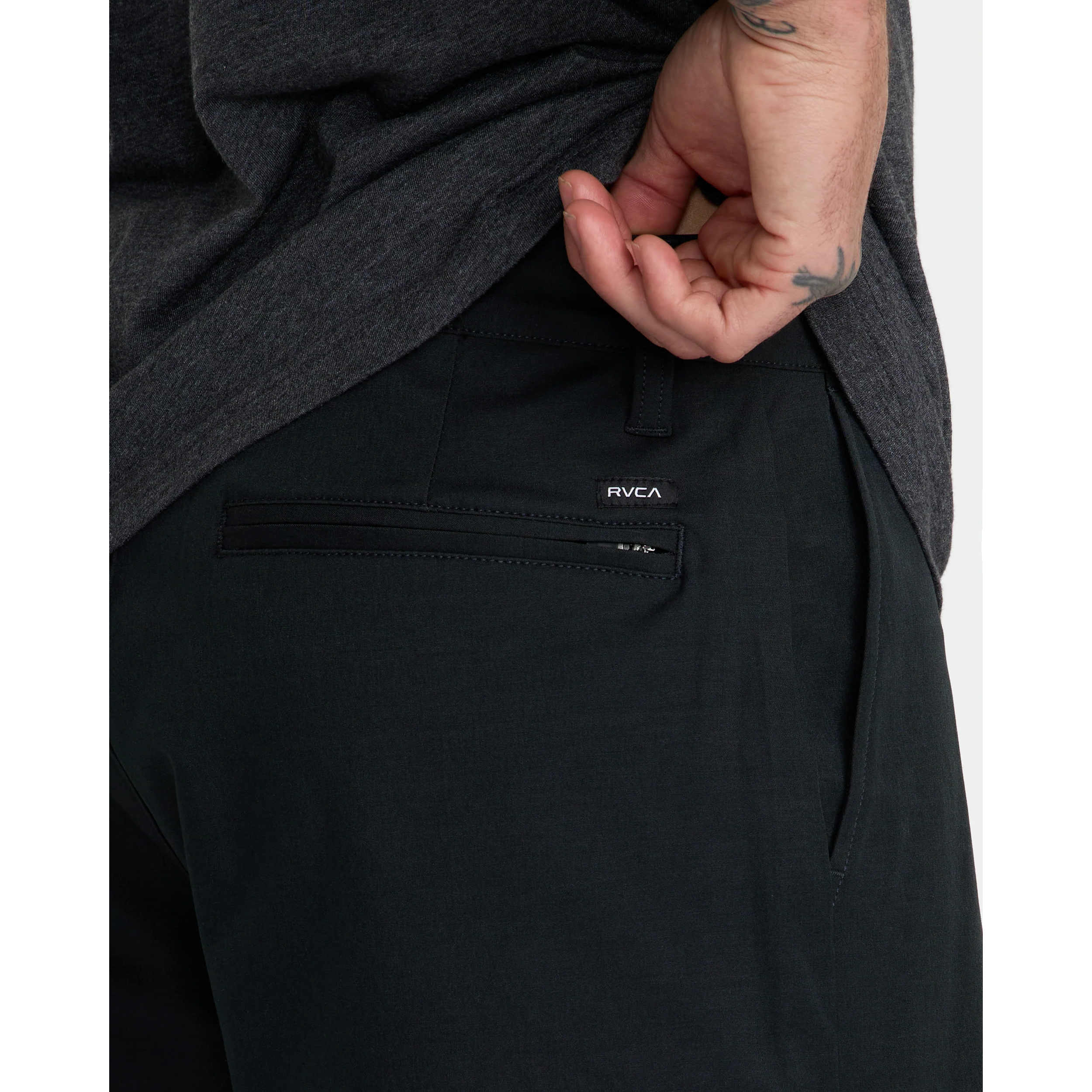 RVCA Back In Hybrid  Shorts || Black