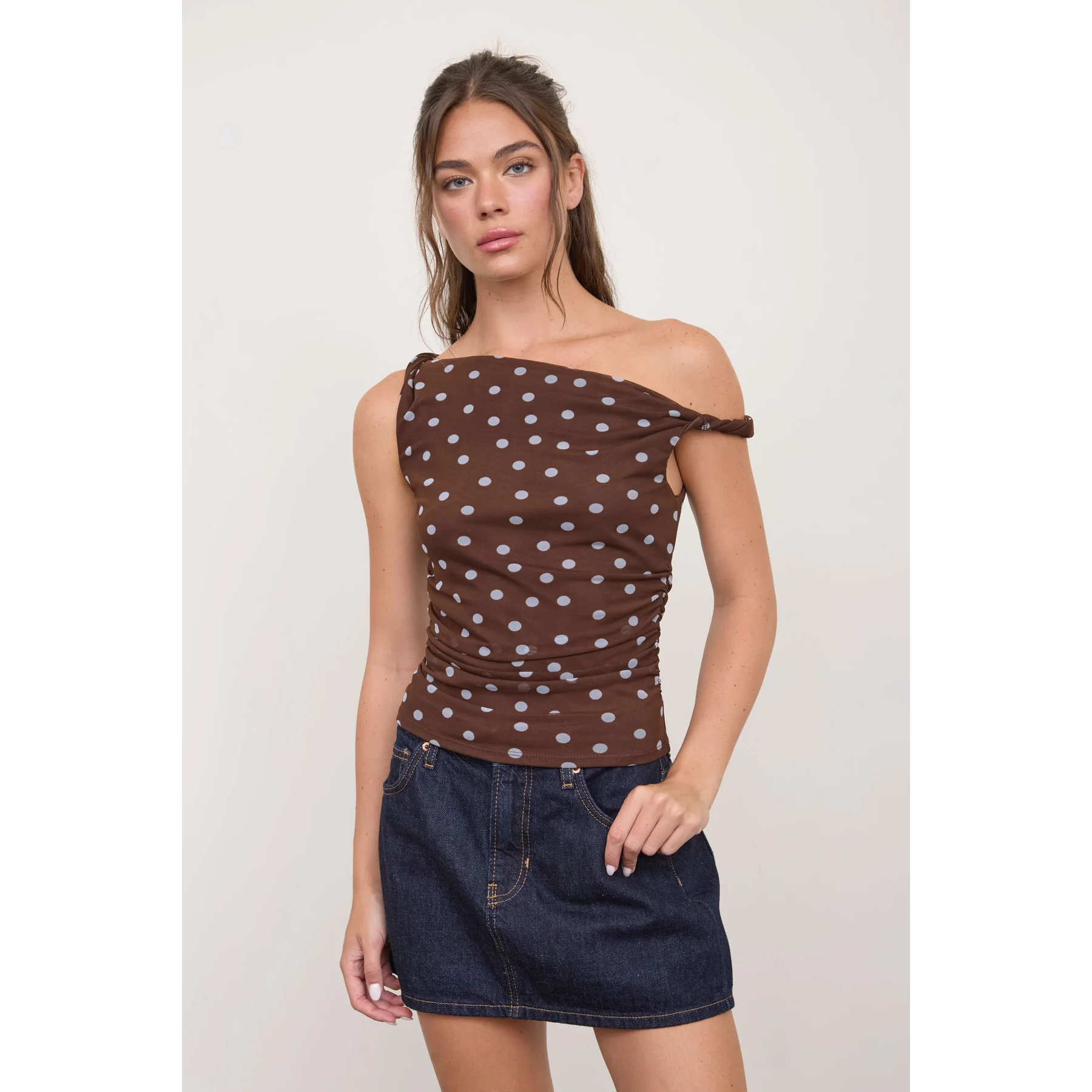 twist off shoulder top