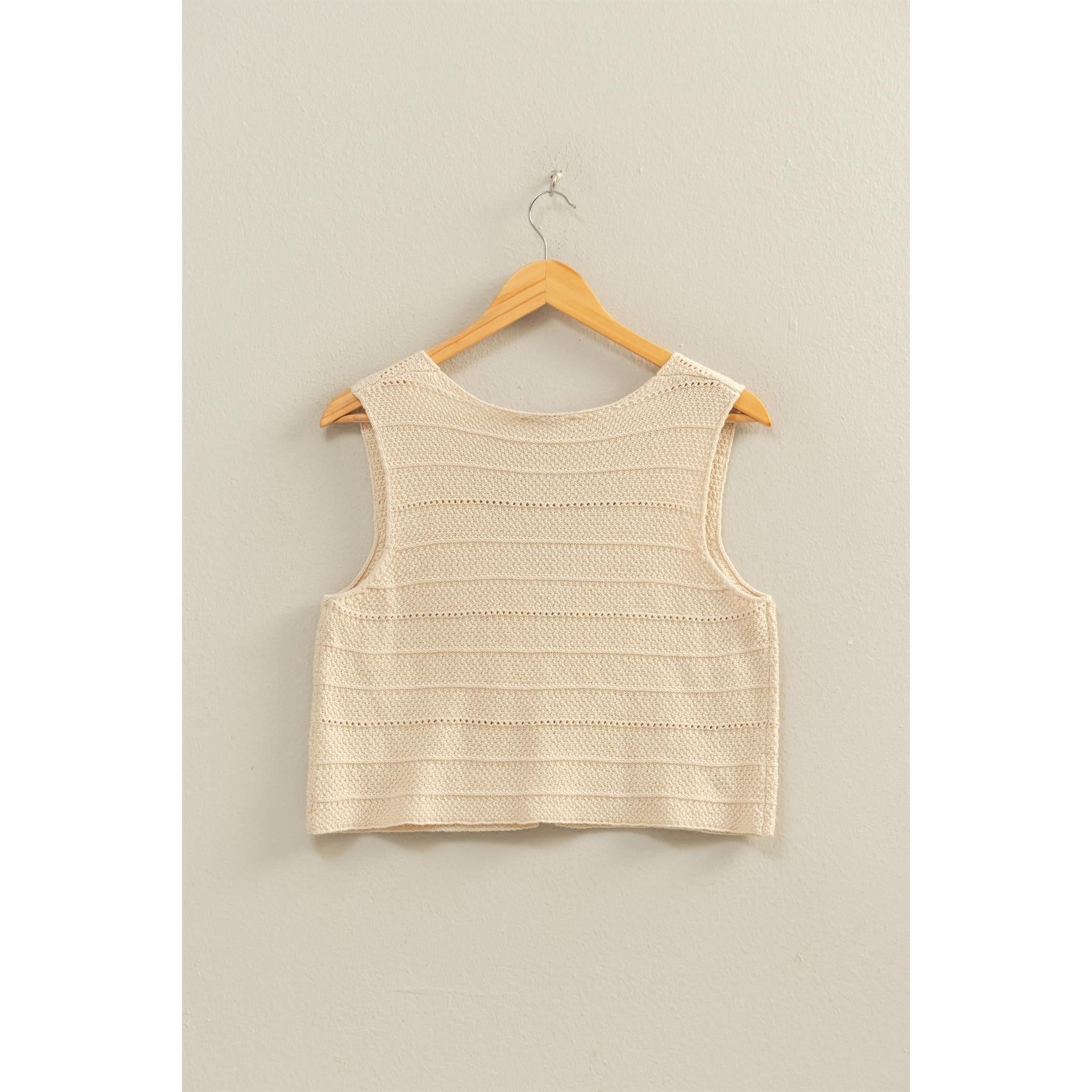 V-Neck Button Sweater Vest || Alpaca