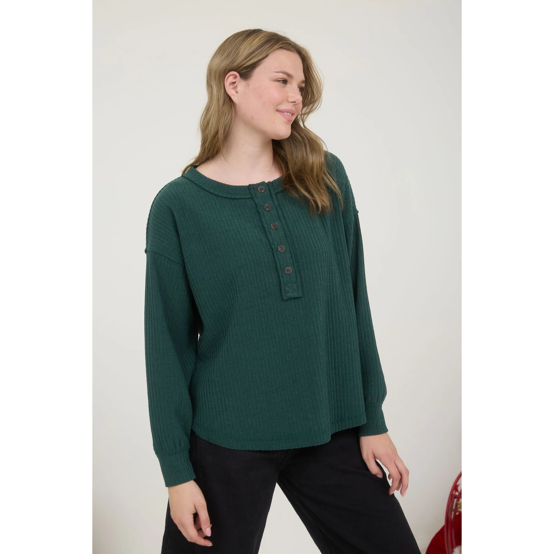 Long Sleeve Exposed Seam Henley hunter green