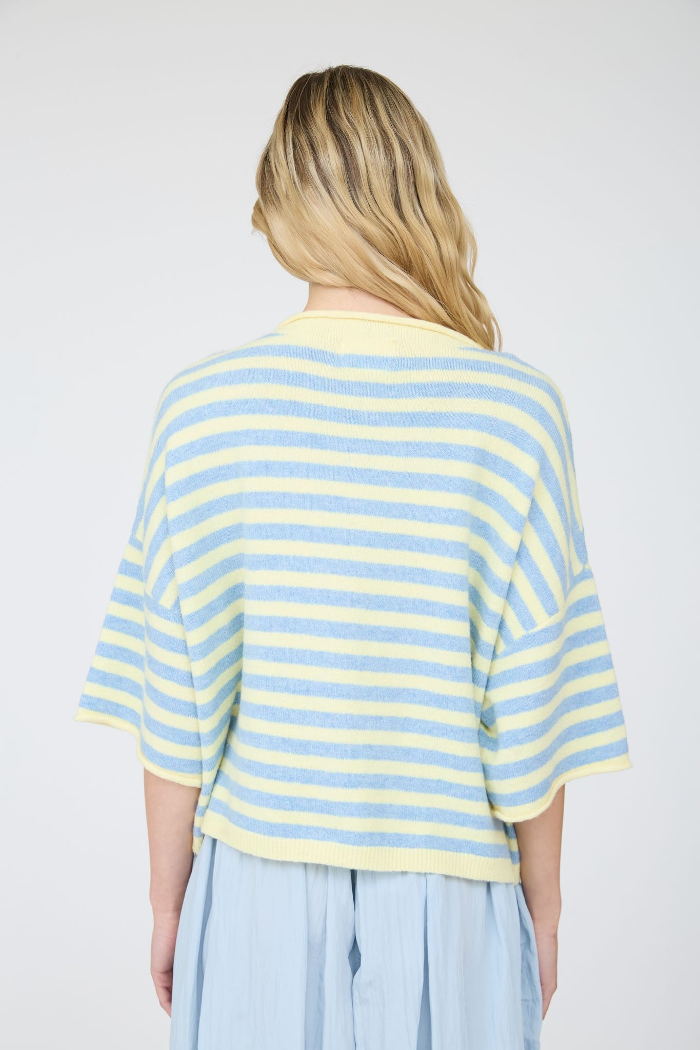 Raw Edge Short Sleeve Striped Cardigan || Yellow