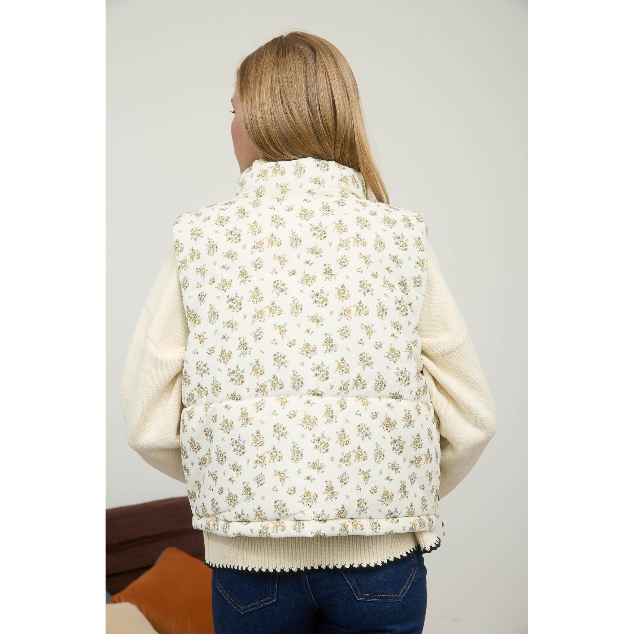 Floral Zip-up Puffer Vest || Cream Multi