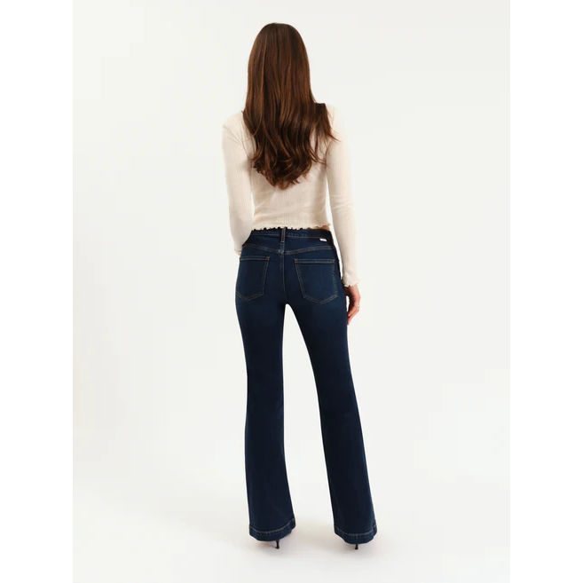 Daze Heartbreaker Mid Rise Flare || Hit Maker