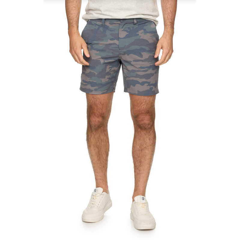 FLag & Anthem men's camo shorts