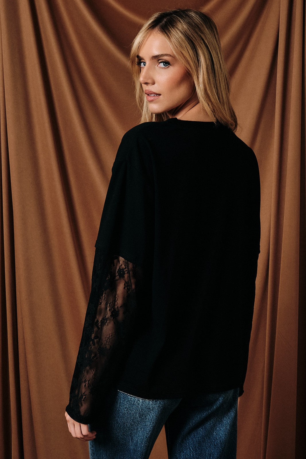 Long Lace Sleeve Tee