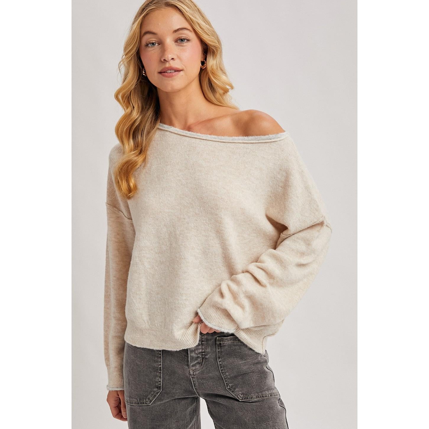 Rolled Trim Soft Knit Pullover || Oatmeal