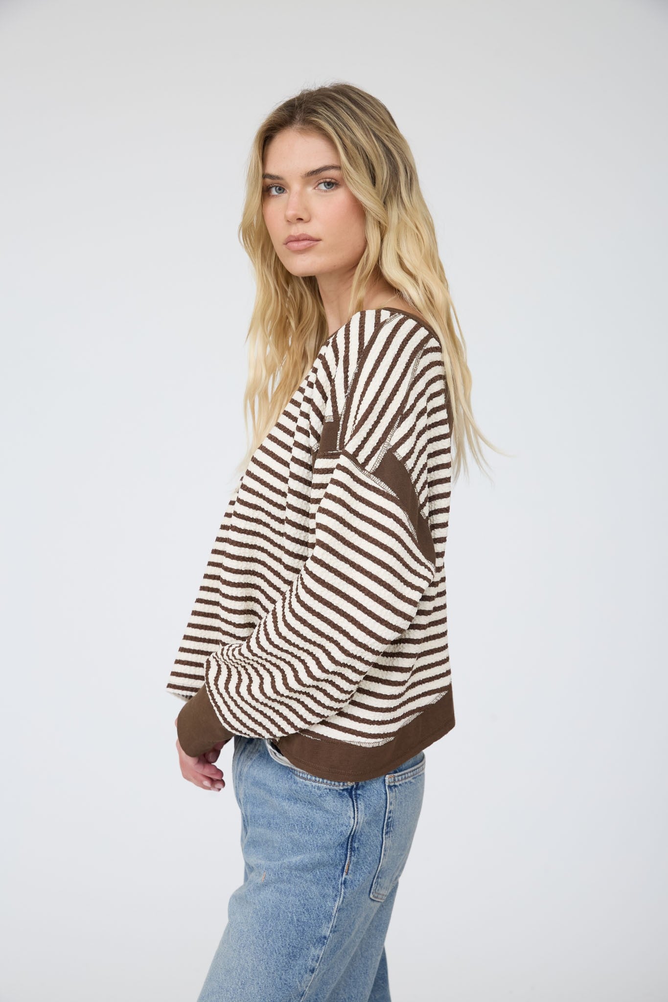 Back Cut-Out Detail Stripe Top || Mocha