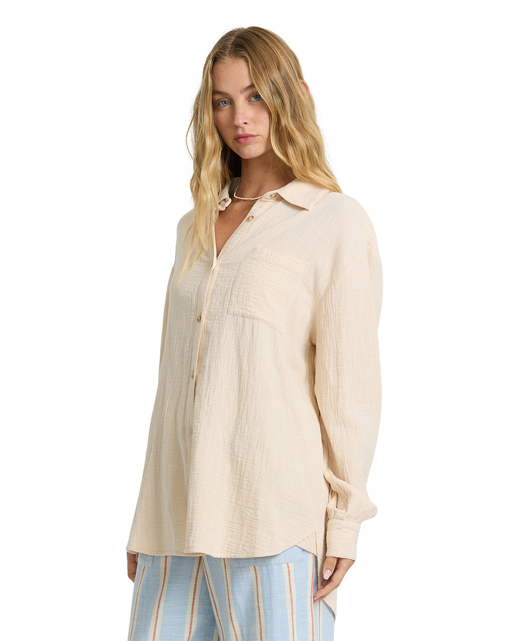 Billabong Wanderer Solid Long Sleeve Woven Top || Dove