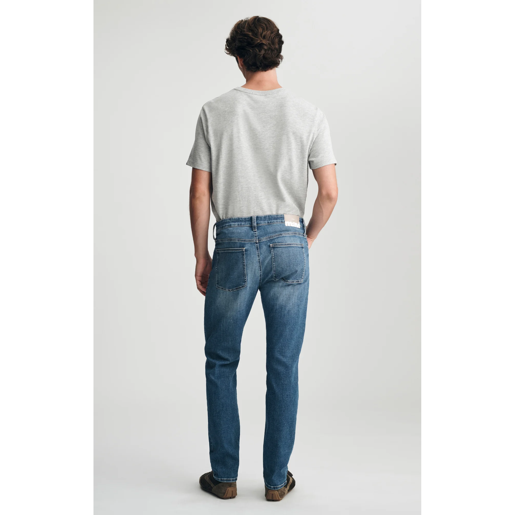 Mavi Marcus Slim Straight Regular Rise | Mid Brushed Classic Vintage