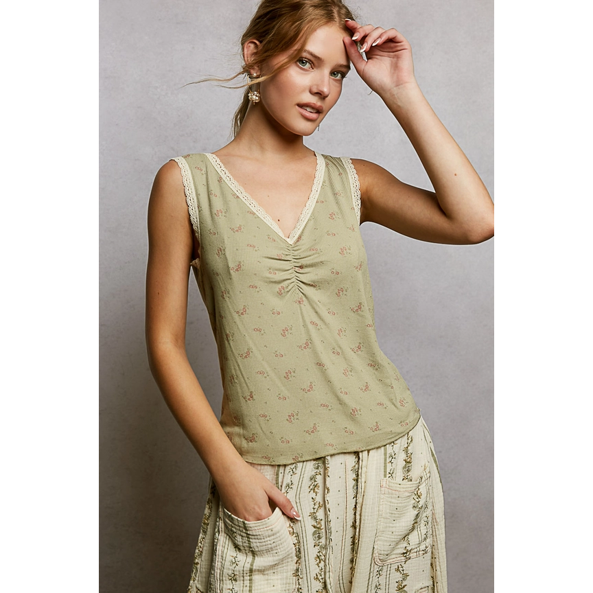 POL lightweight sleeveless floral top