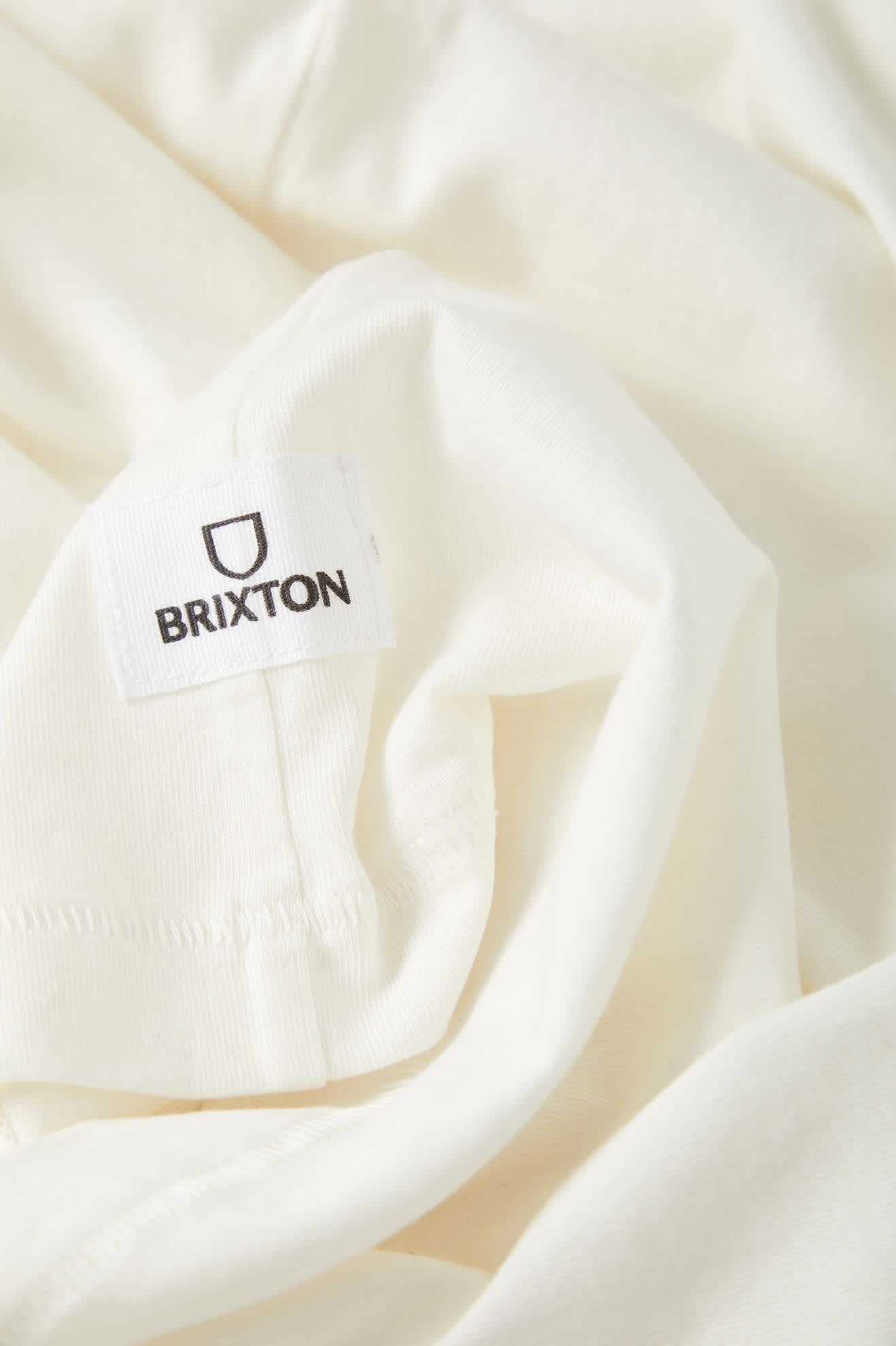 Brixton Baseline Pocket T-Shirt || Off White Vintage Wash