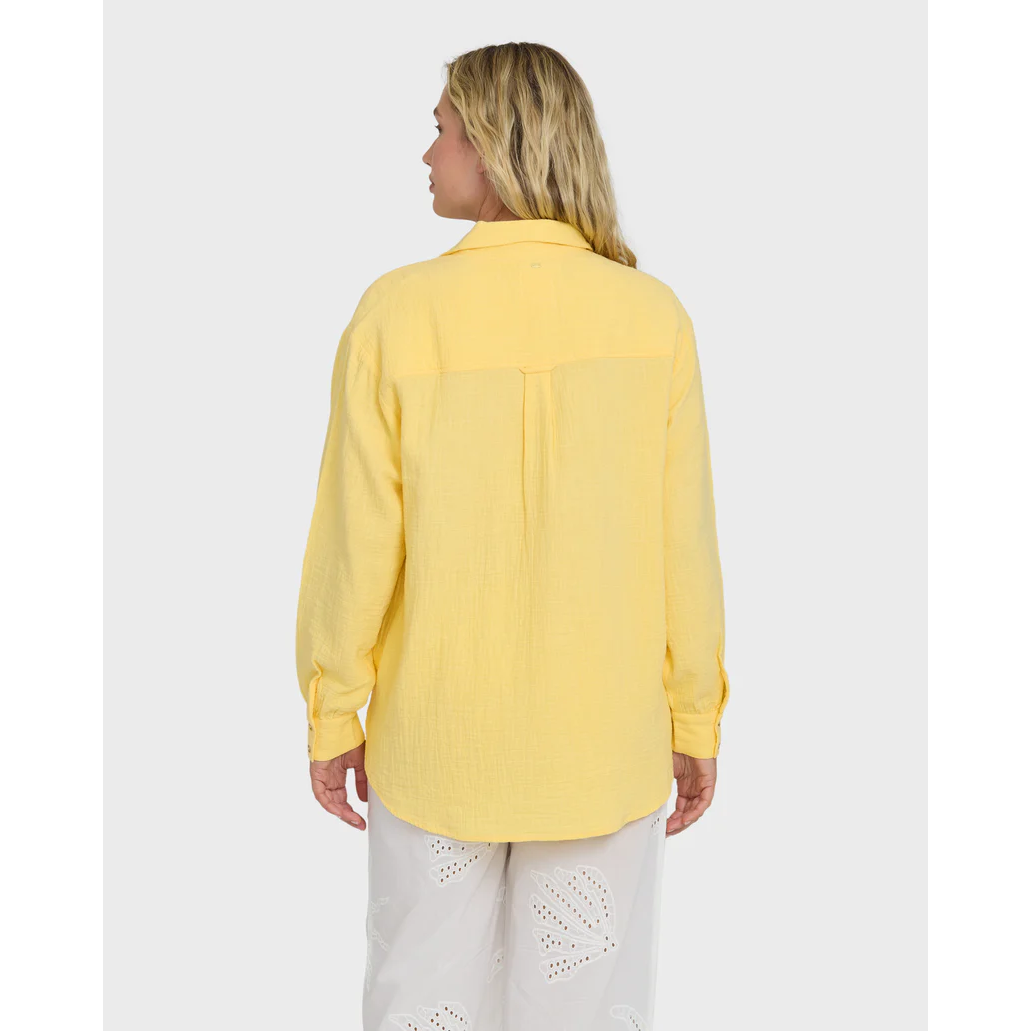 Billabong Wanderer Solid Long Sleeve Woven Shirt || Yellow