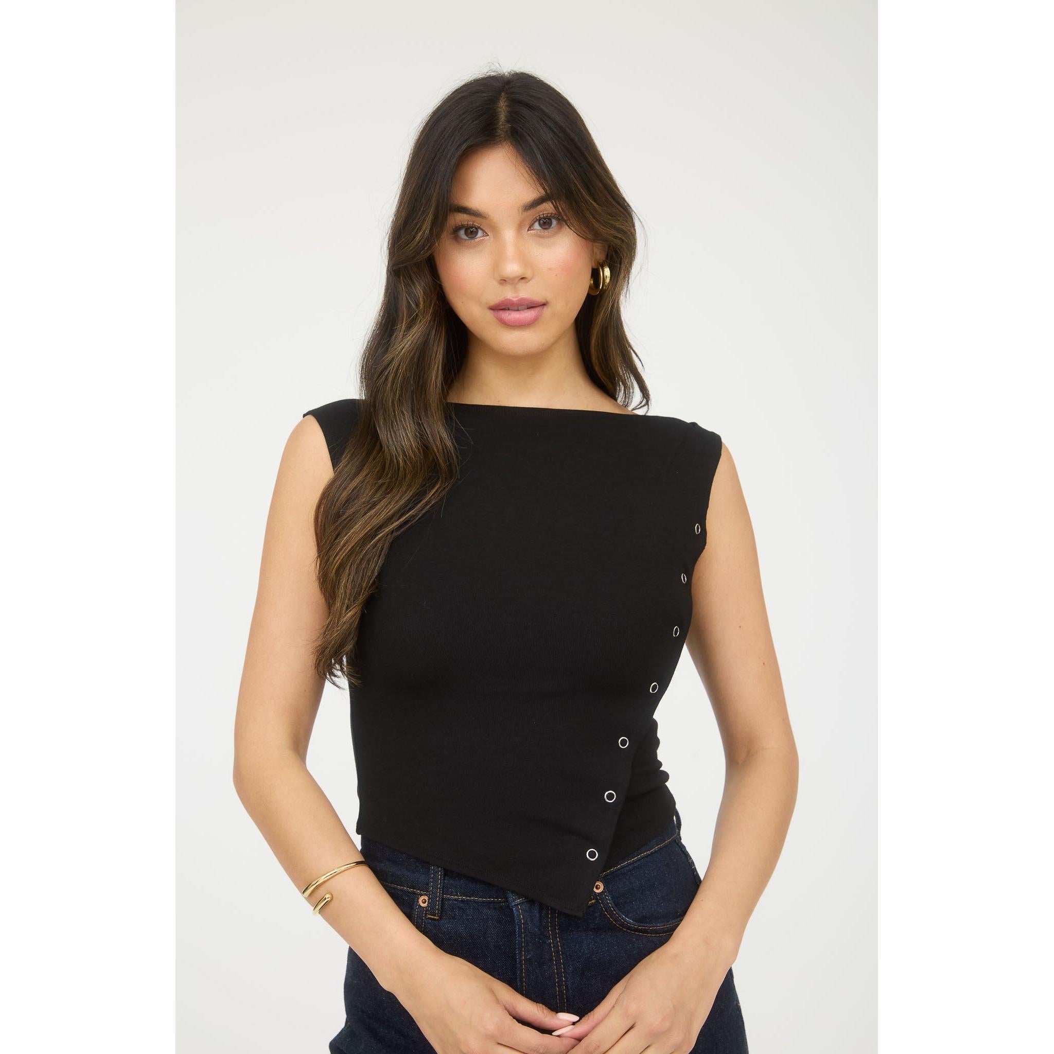 Snap Side Button Top || Black