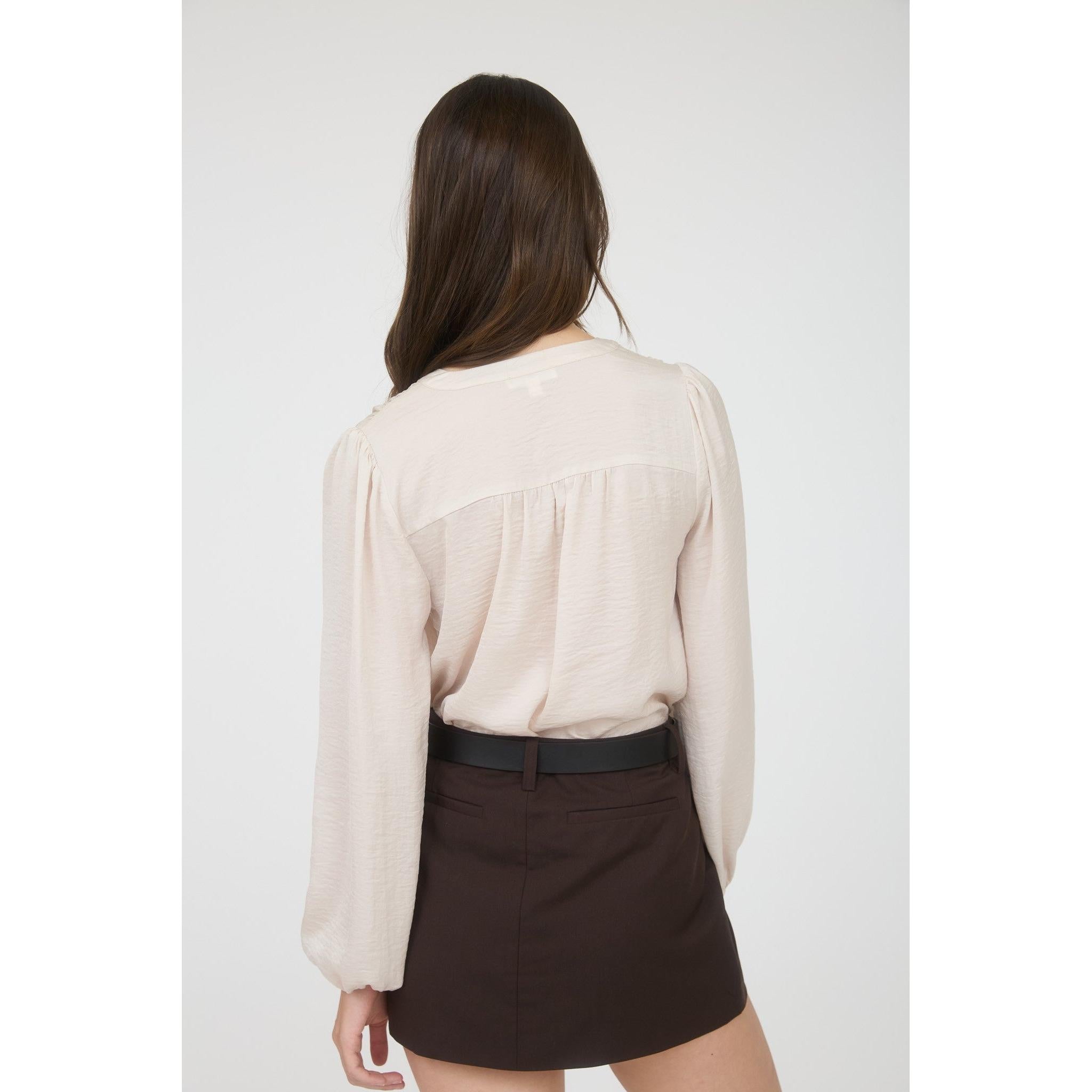 Textured Satin Half Button Top || Champagne