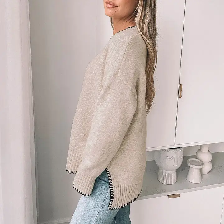 Split-End Pullover Sweater || Light Khaki