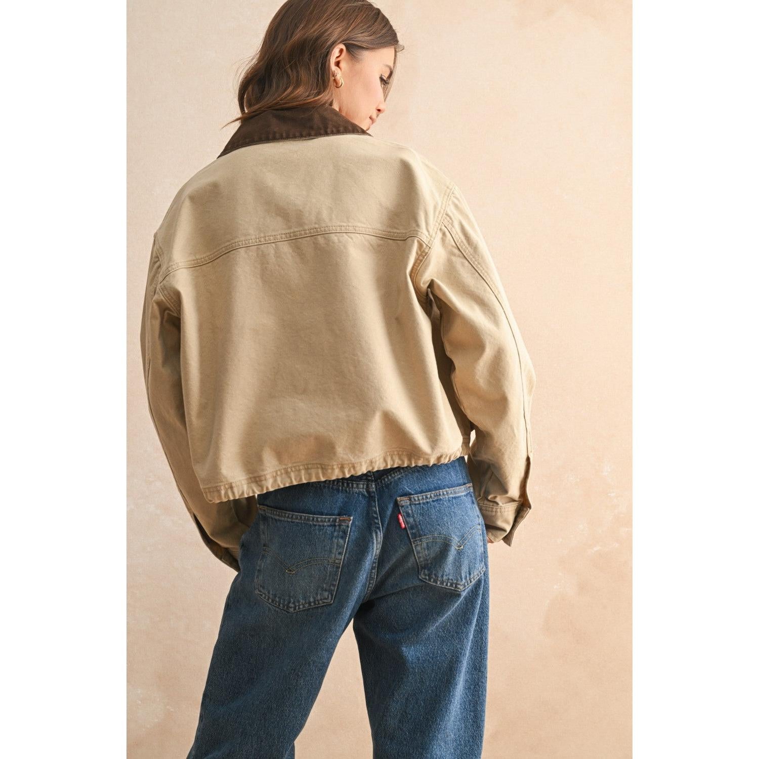 Contrast Collar Utility Jacket || Beige