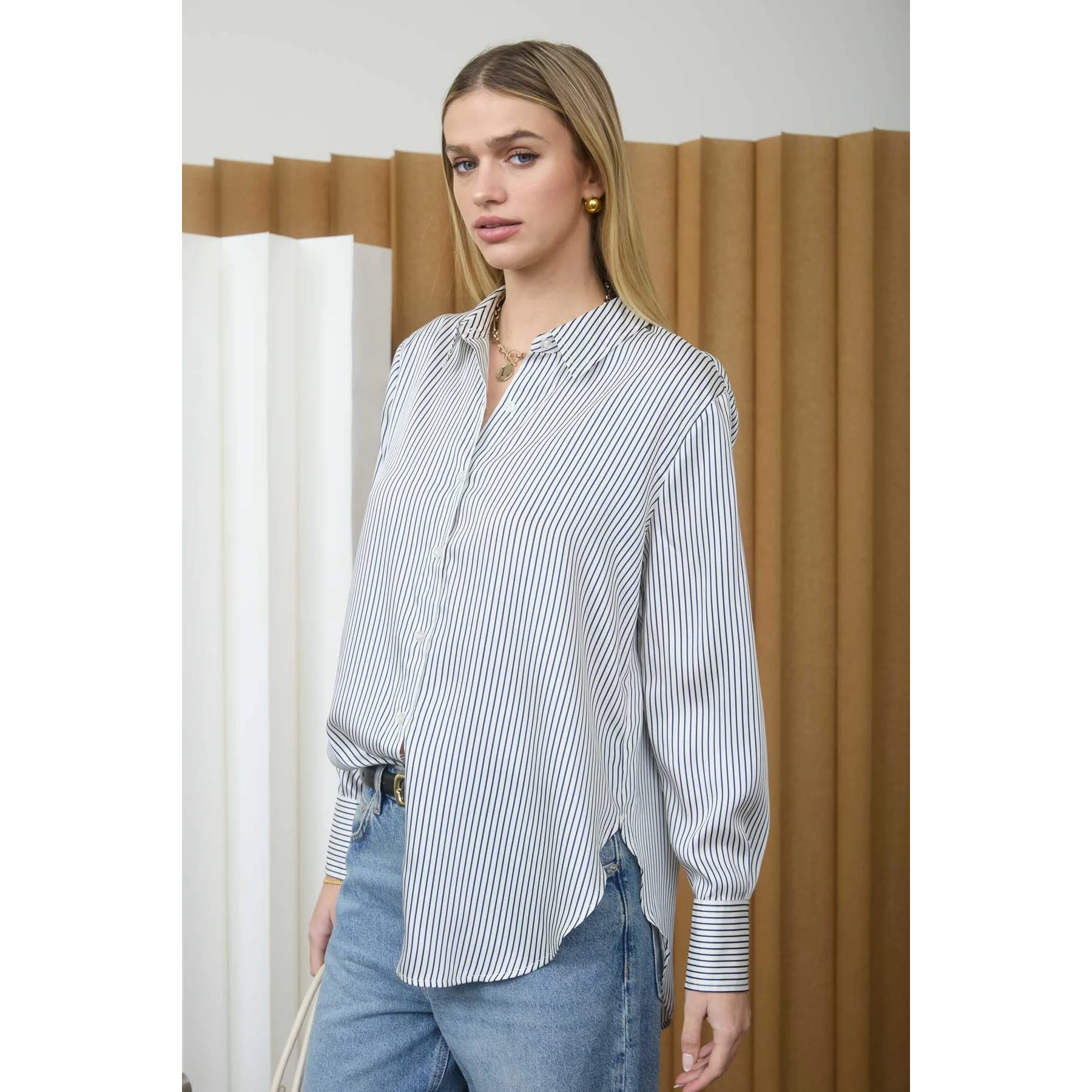 women's pinstripe long sleeve shirt