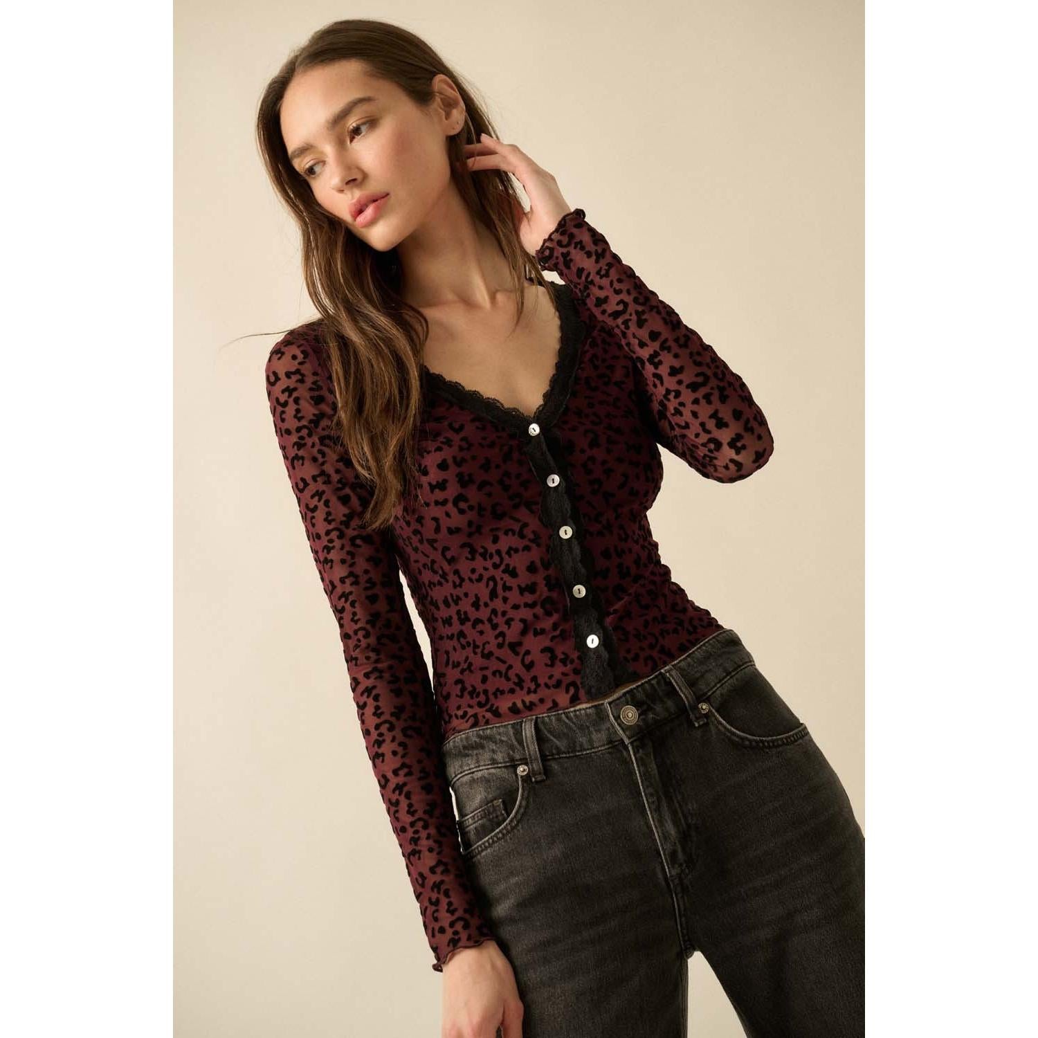 Leopard Mesh Lace-trim Top || Burgundy