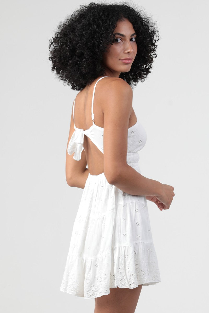 Eyelet Embroidered Tie Back Sundress || Ivory