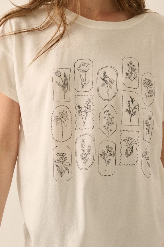 Floral Motif Graphic Tee || Ivory