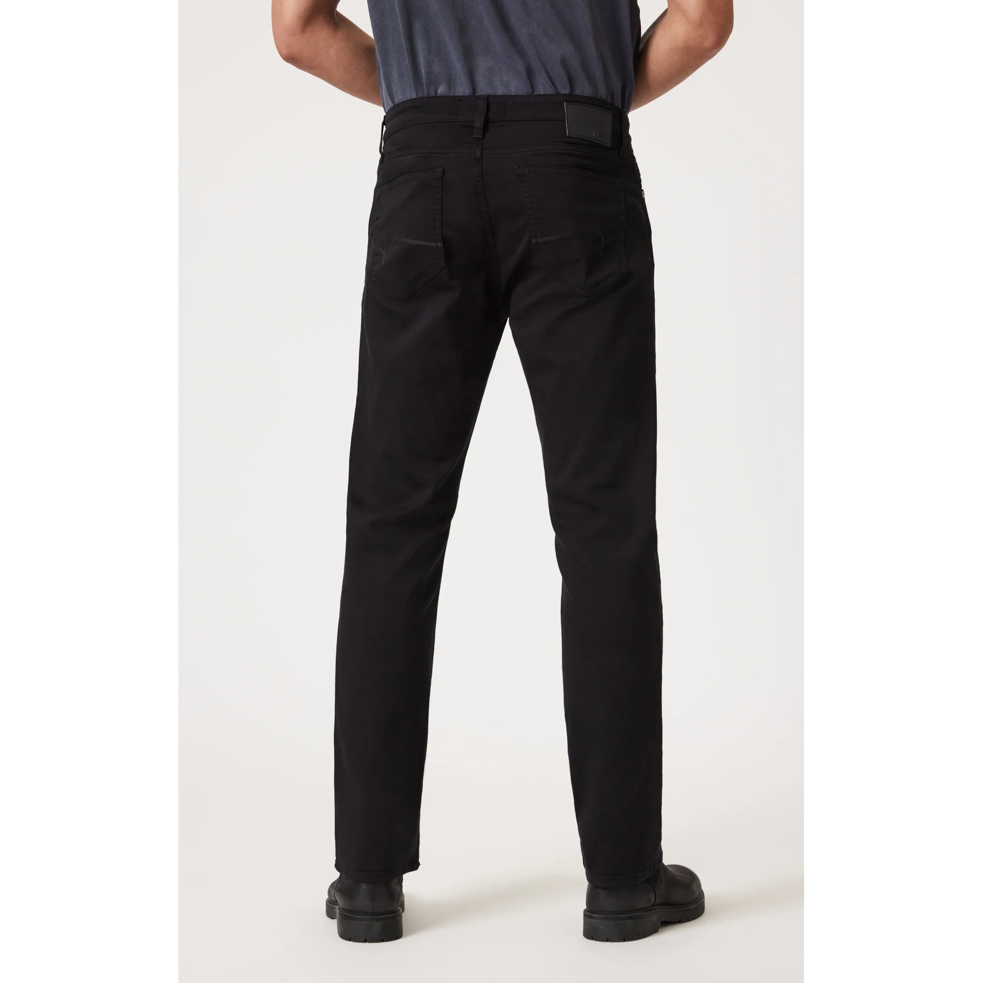 Mavi Zach Straight Regular Rise | Black Feather Blue